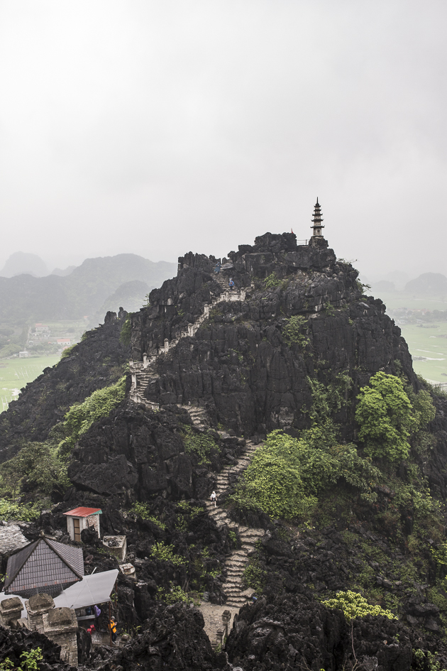 colline du pic de Hang Mua, baie d'Halong terrestre